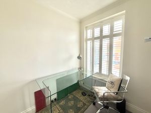 Photo 5- click for photo gallery